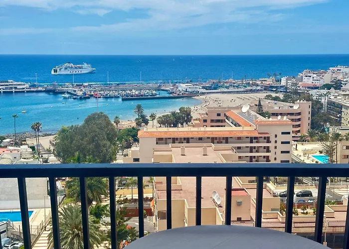 Infinity Views To The Ocean דירה